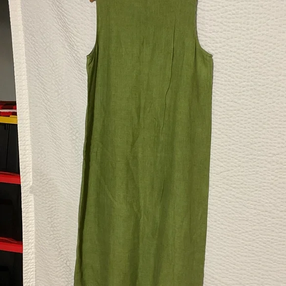 Eileen Fisher classic green linen sleeveless dress - Picture 3 of 3